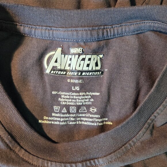Marvel Avengers T Shirt - Picture 5 of 5